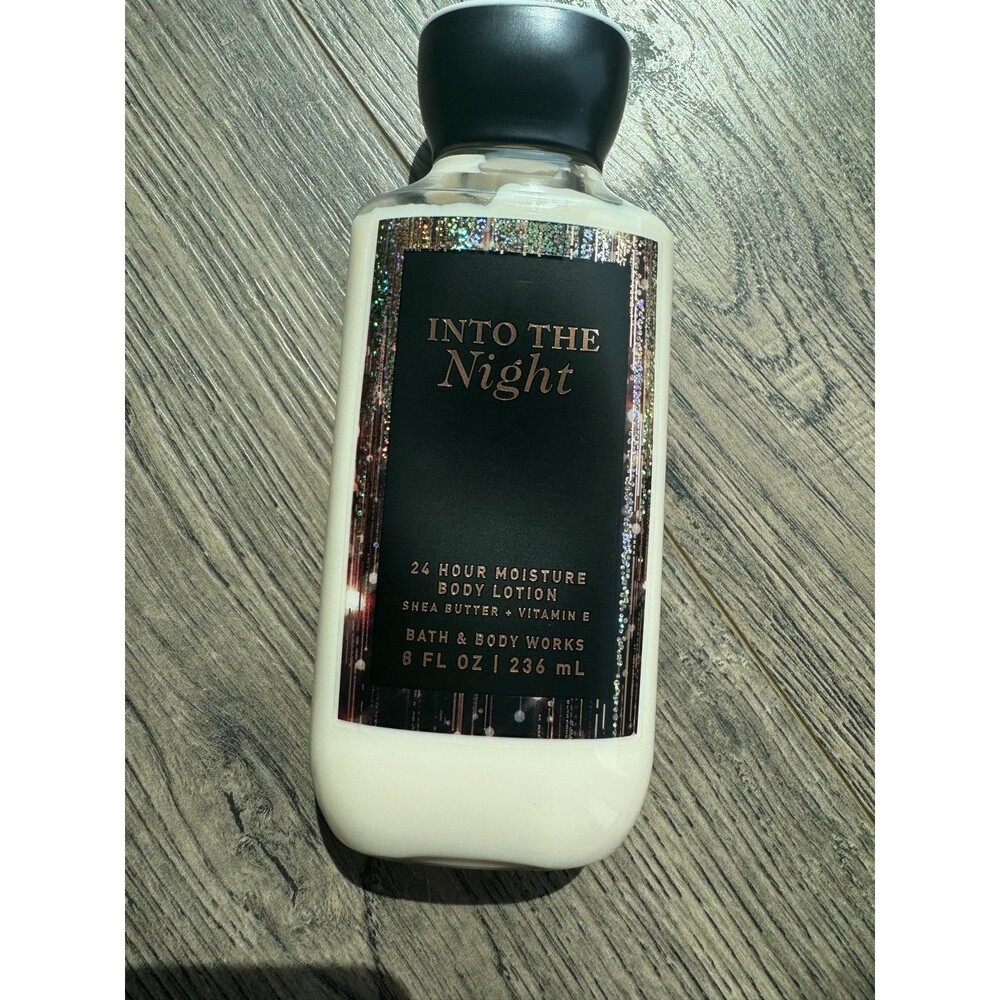 Bath & Body Works Into the Night Lotion 8 Ounce Full Size